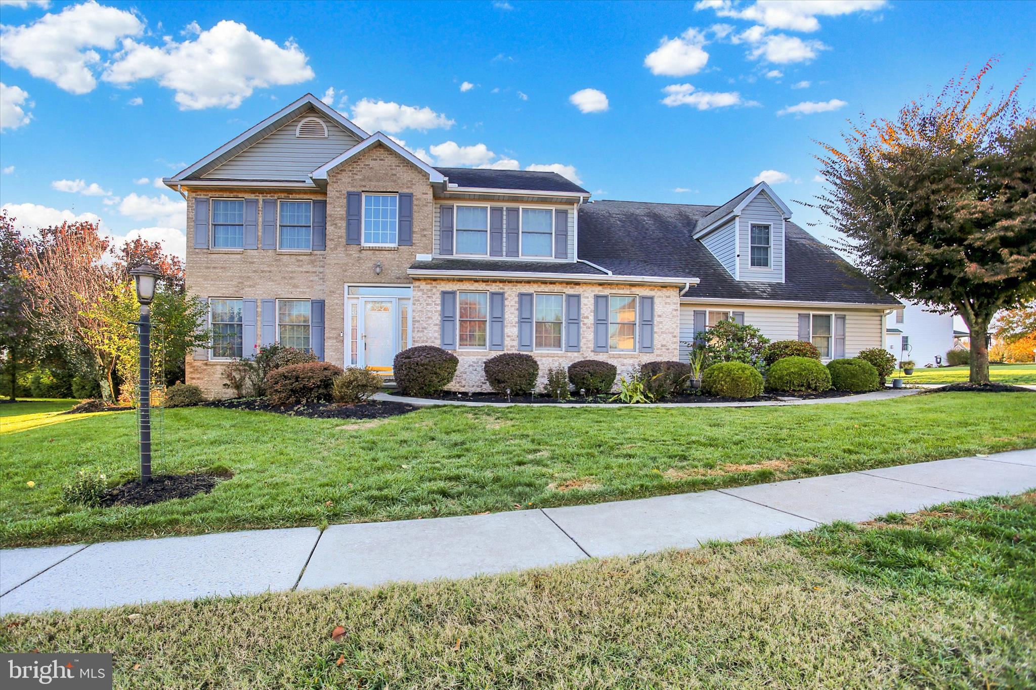 338 Deaven Road Harrisburg, PA 17111 - Photo 3 of 60