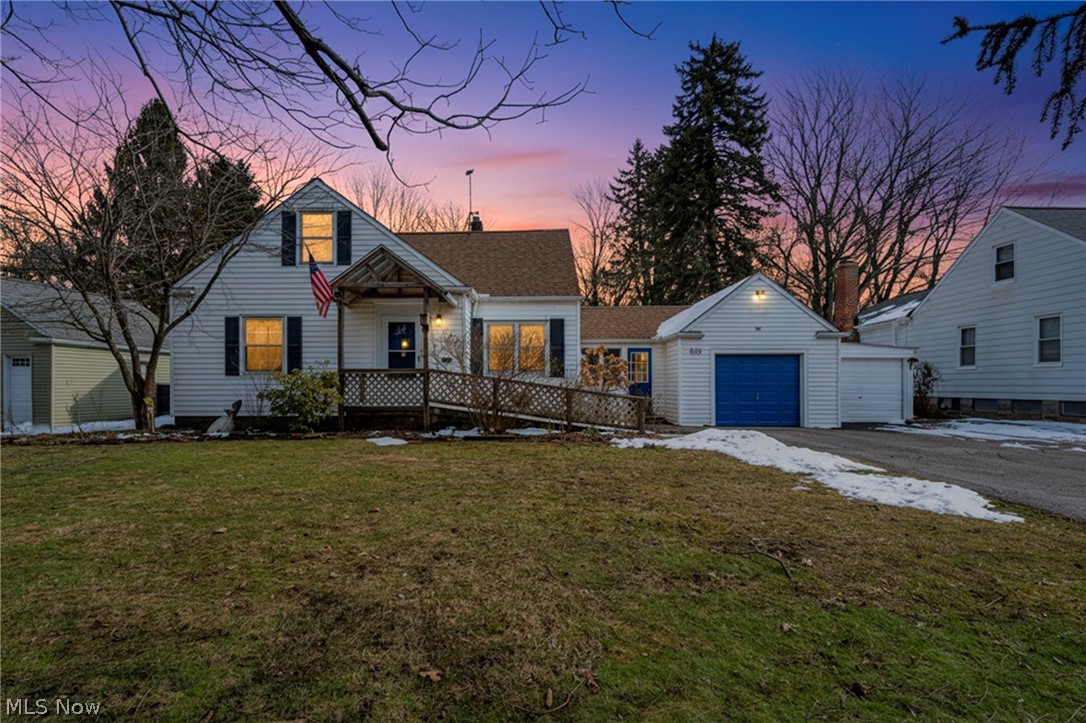 833 Lander Road Cleveland, OH 44143 - Photo 1 of 26 Gallery Image 1