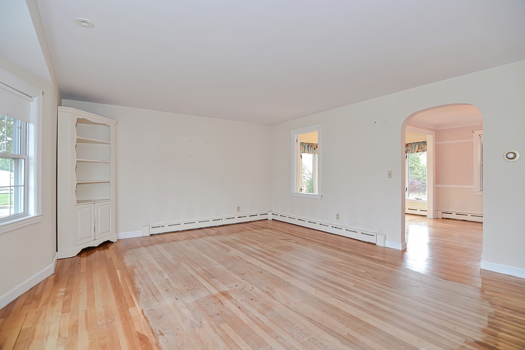 8 Florence Street Milford, MA 01757 - Photo 13 of 30