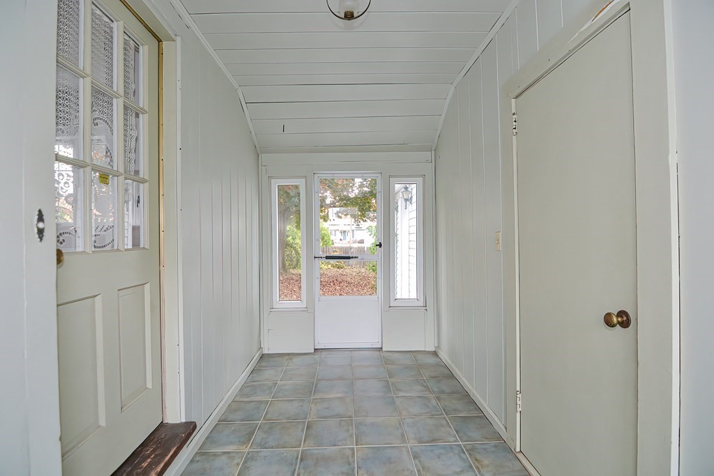 8 Florence Street Milford, MA 01757 - Photo 5 of 30