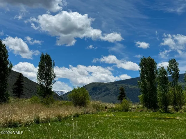 $775,000 | 412 Red Bluffs Lane, Eagle, CO 81631