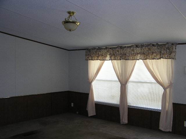 1857 Brown Road Starr, SC 29684 - Photo 4 of 9