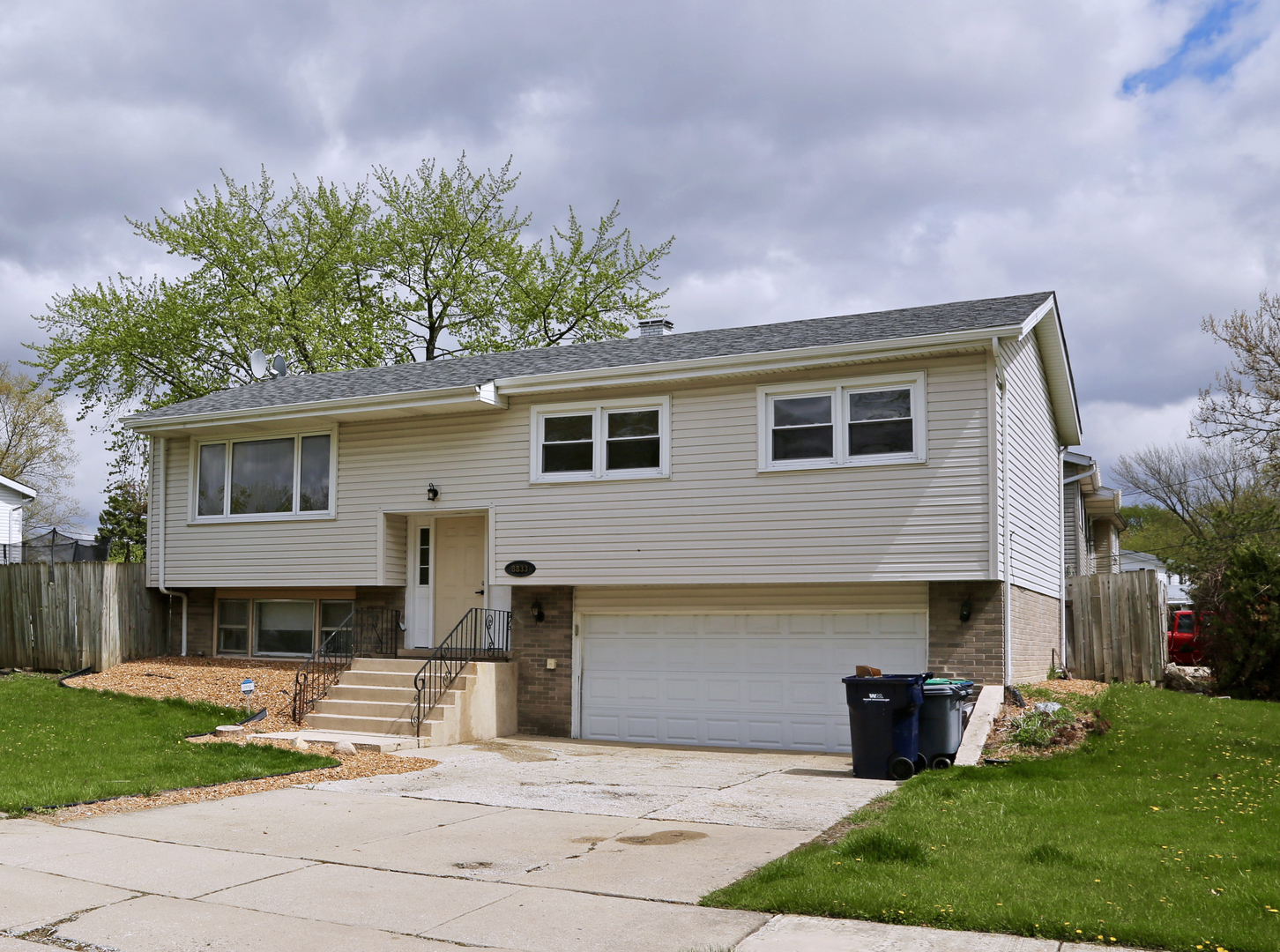 8833 Beechnut Road Hickory Hills, IL 60457 - Photo 1 of 6 Gallery Image 1