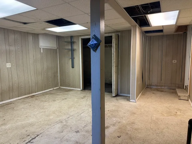 $204,900 | 23 South Worth Avenue, Elgin, IL 60123