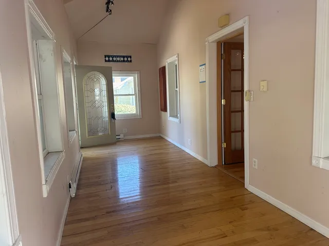 $204,900 | 23 South Worth Avenue, Elgin, IL 60123