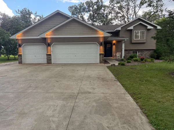 $395,000 | 17923 227th Avenue Northwest, Big Lake, MN 55309