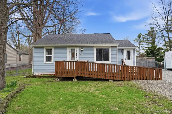 $260,000 | 1028 Carleton Road, Milan, MI 48160