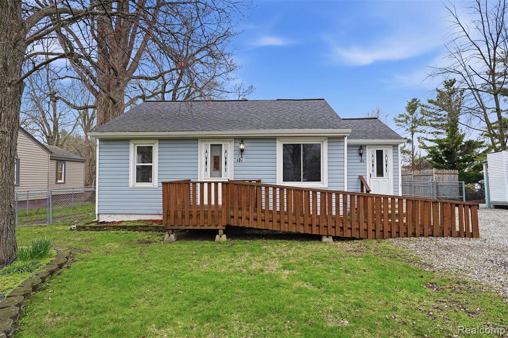 1028 Carleton Road Milan, MI 48160 - Photo 1 of 29