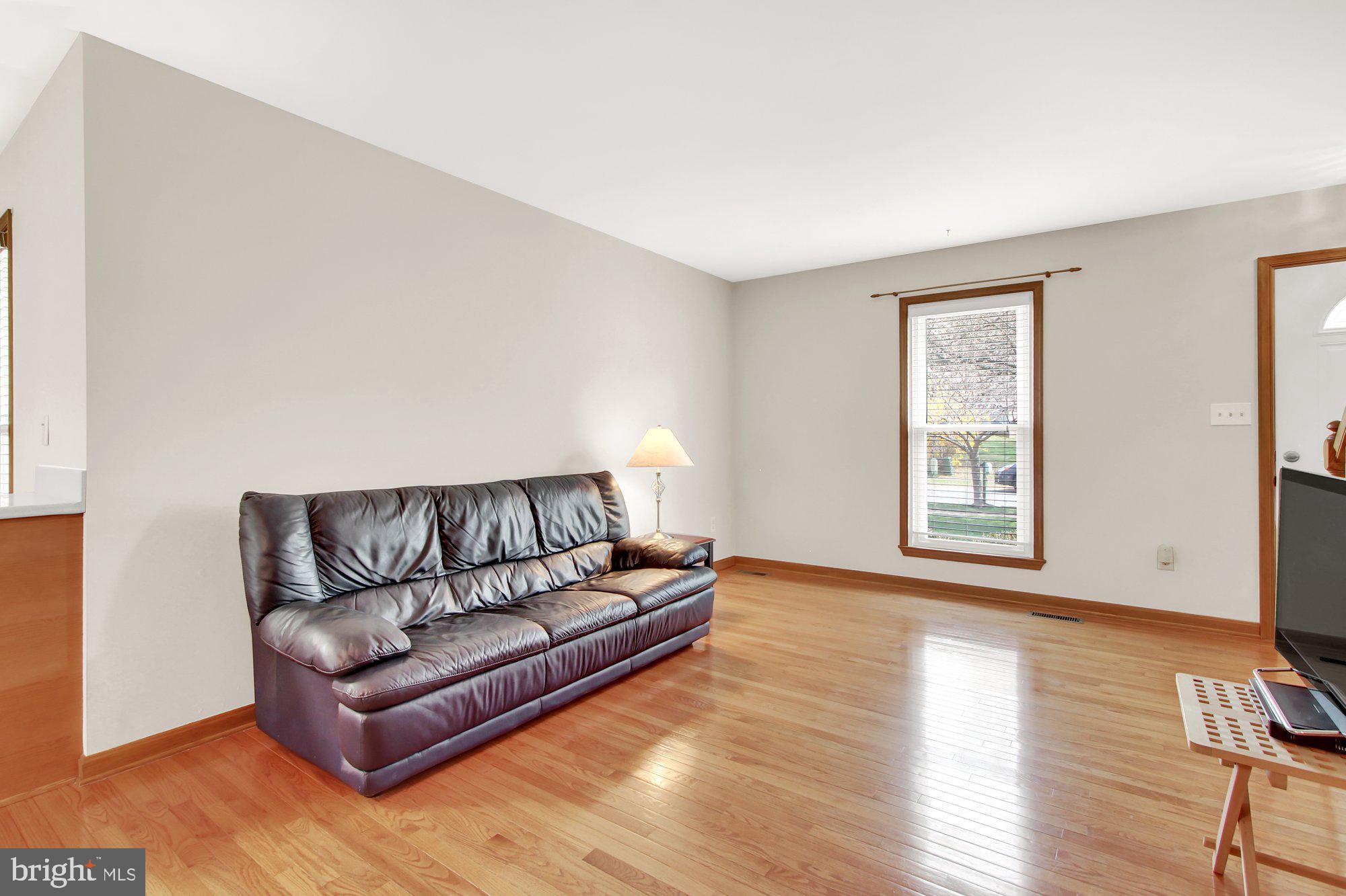 1326 Vanderbilt Road Bel Air, MD 21014 - Photo 5 of 28 Living room