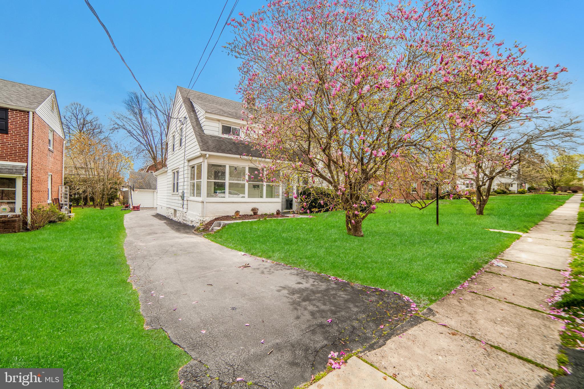 23 Shelburne Road Springfield, PA 19064 - Photo 2 of 15
