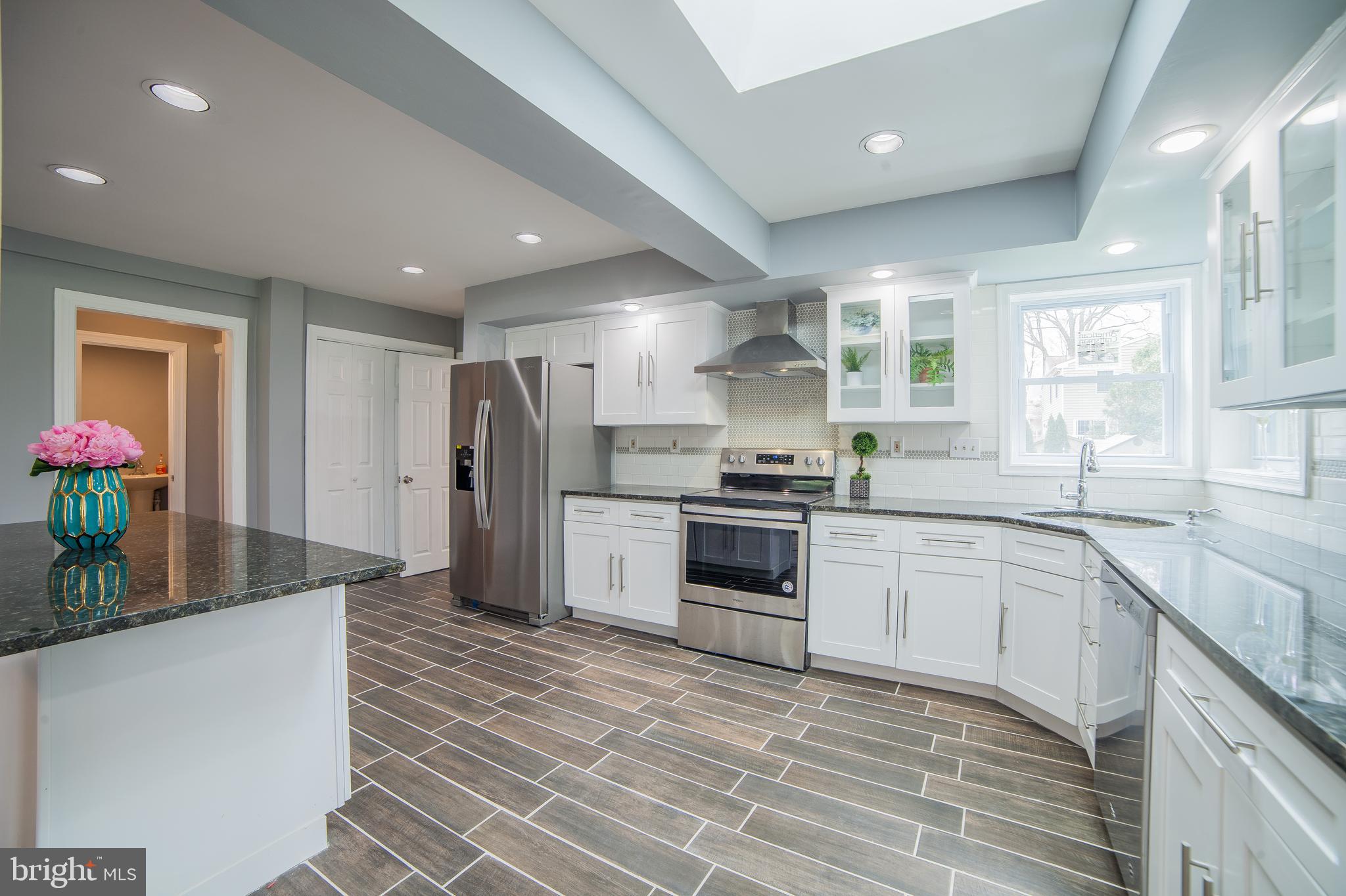 23 Shelburne Road Springfield, PA 19064 - Photo 4 of 15 Digitally Staged