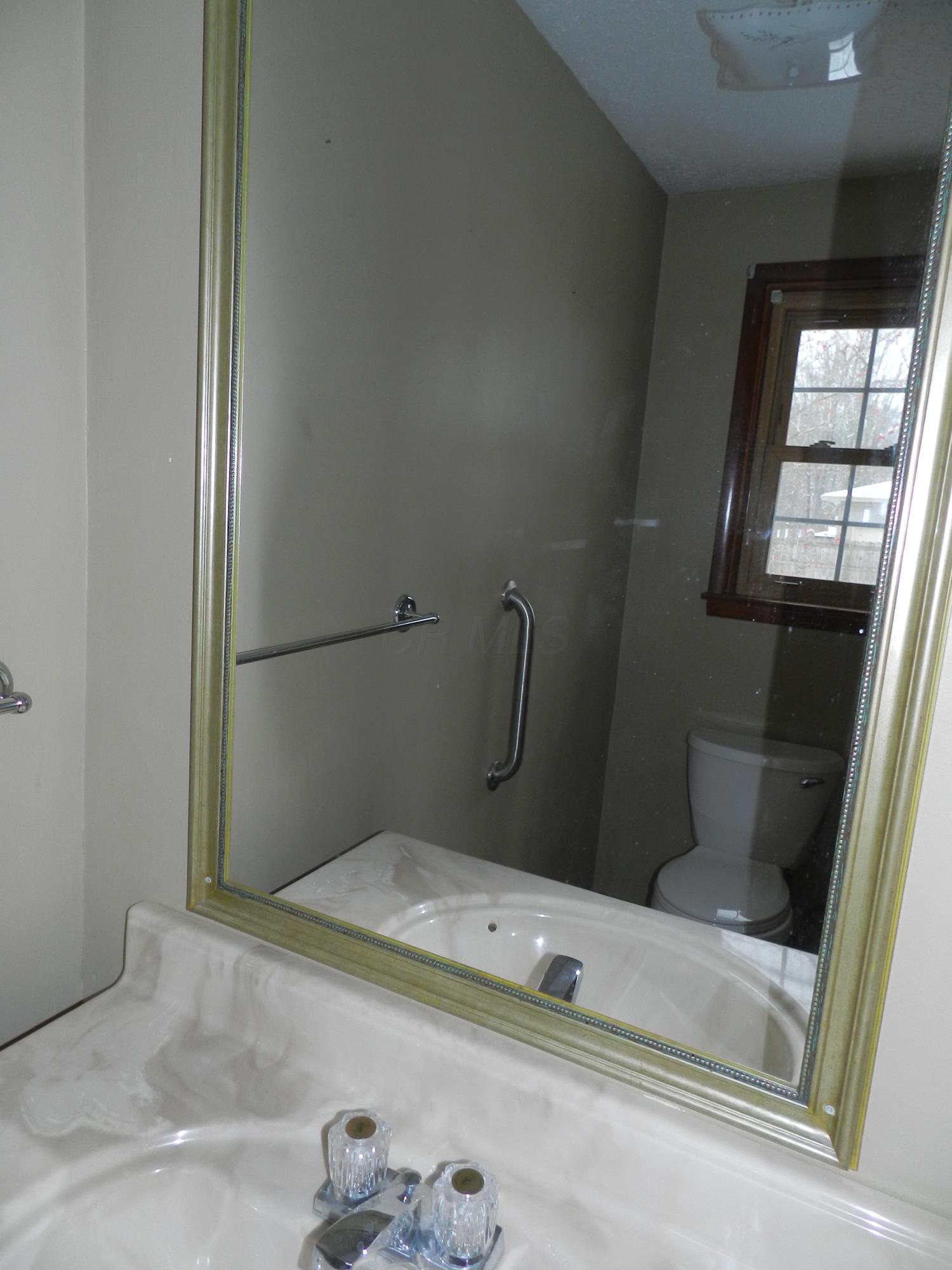 383 South St Road Galion, OH 44833 - Photo 3 of 12 Gallery Image 3