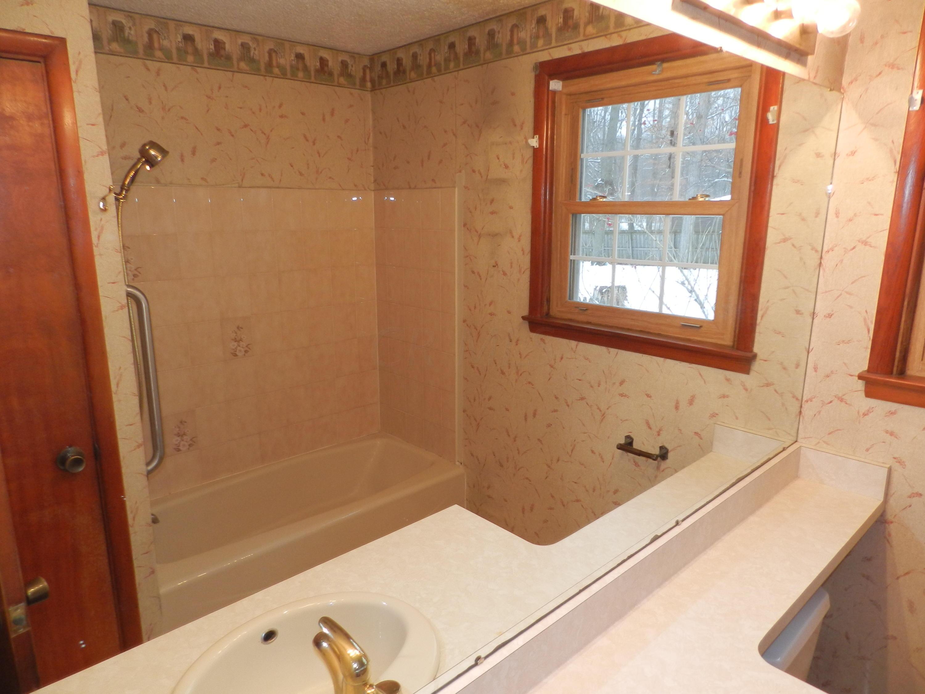 383 South St Road Galion, OH 44833 - Photo 6 of 12 Gallery Image 6