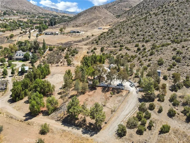 $829,000 | 33320 Kingbird Way, Acton, CA 93510