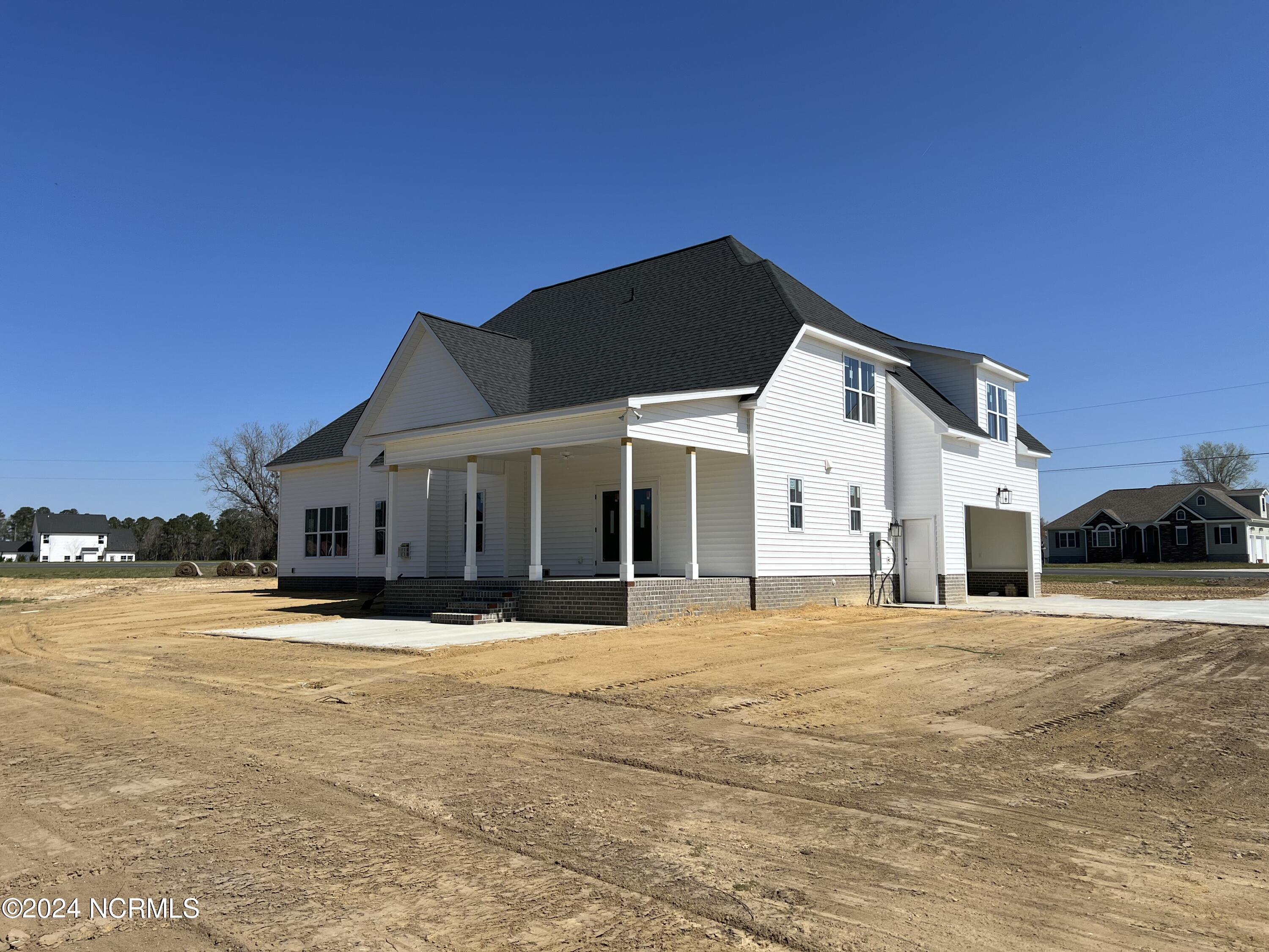 2892 Beddard Road Grimesland, NC 27837 - Photo 3 of 12 IMG_0289