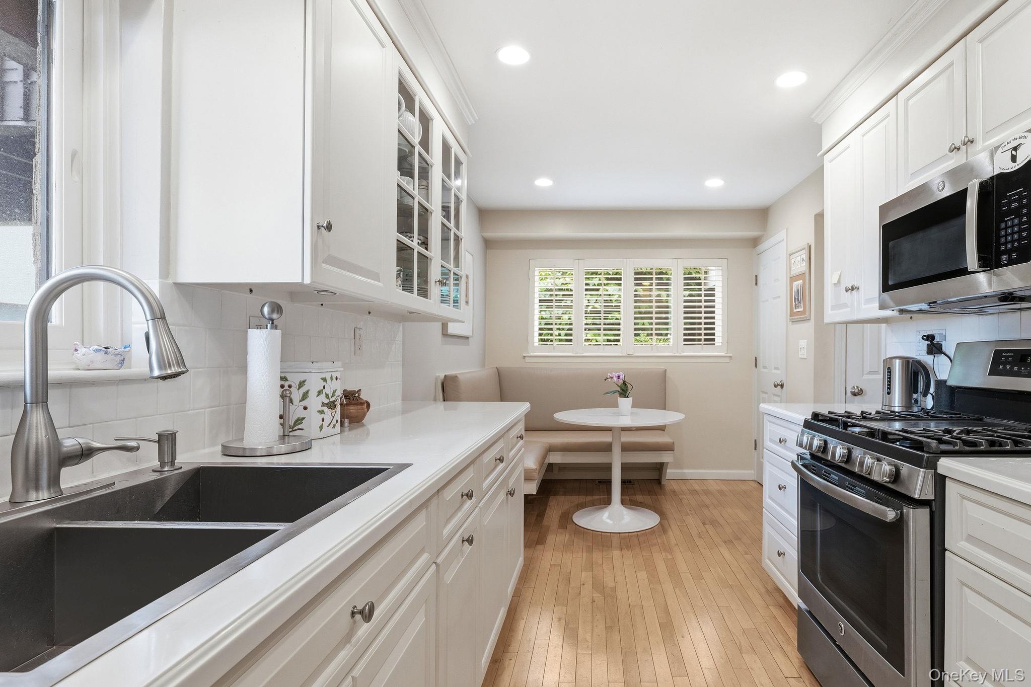 54 Waters Edge Rye, NY 10580 - Photo 13 of 23