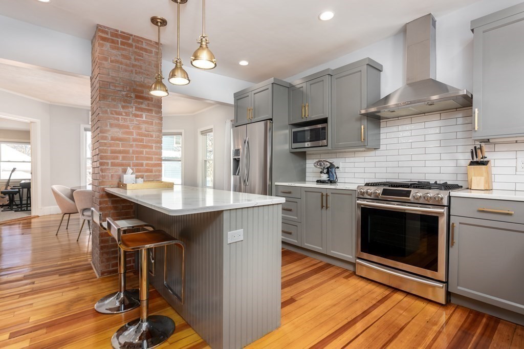 48 Beech Avenue Melrose, MA 02176 - Photo 8 of 34