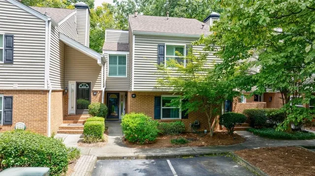$325,000 | 44 Dunwoody Springs Drive, Atlanta, GA 30328