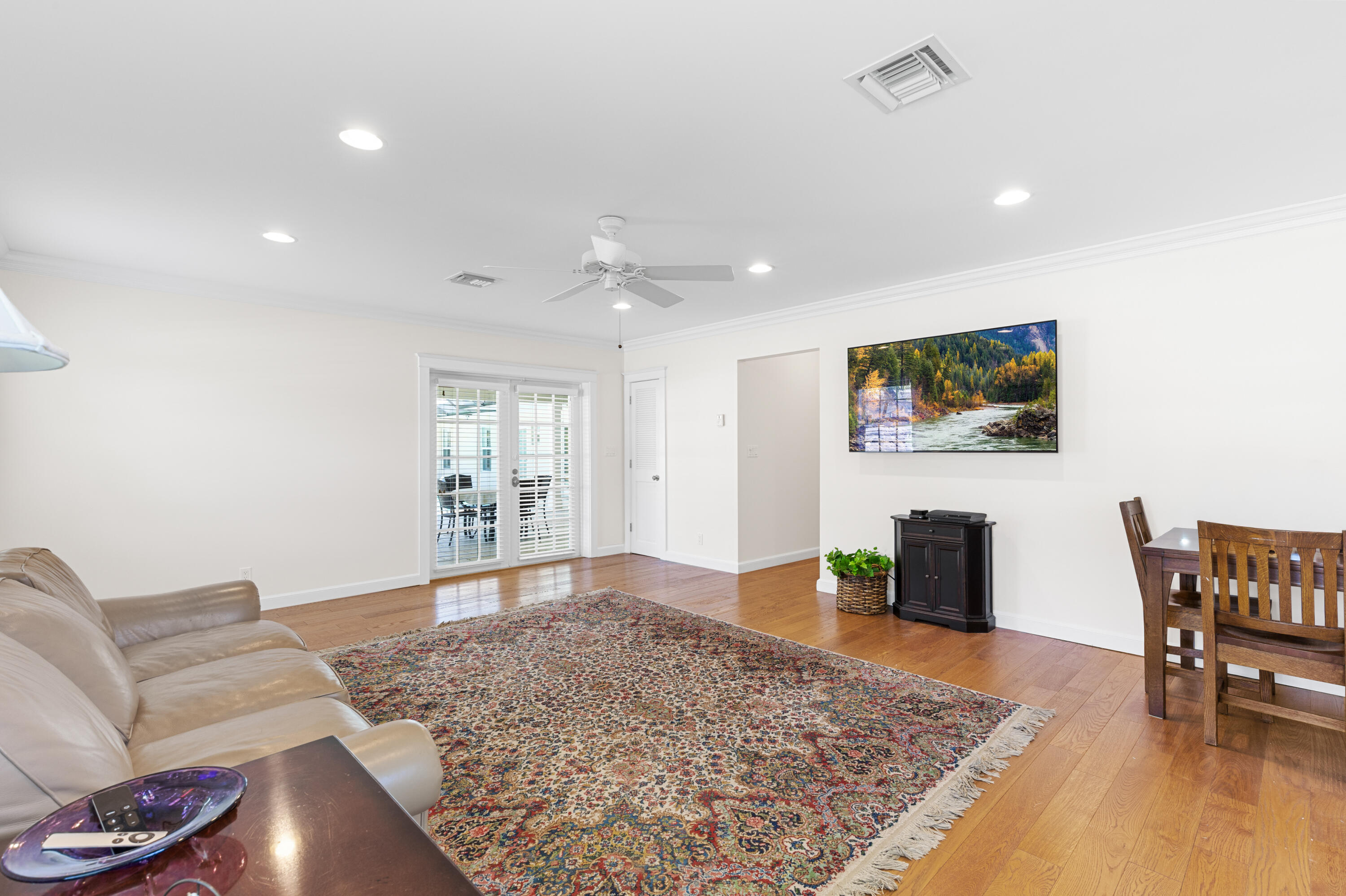 7501 Plantation Road Plantation, FL 33317 - Photo 34 of 57 a living room with furniture and a rug
