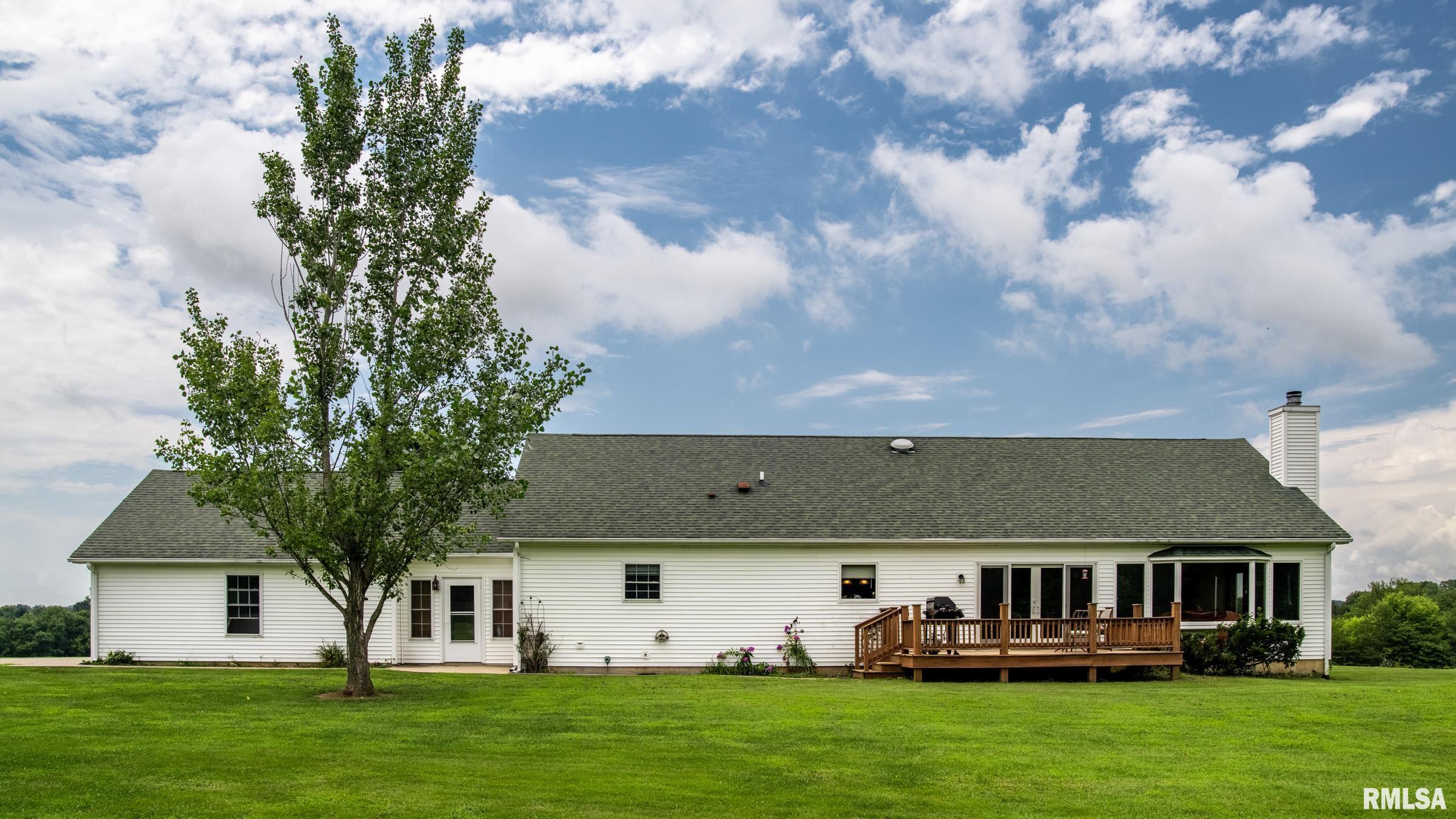 10891 Lick Creek Road Buncombe, IL 62912 - Photo 4 of 31