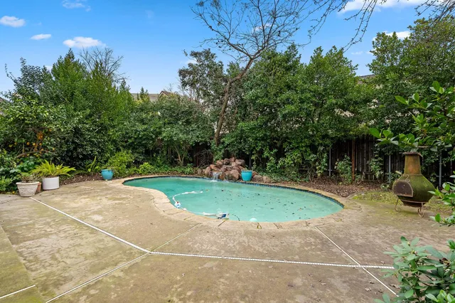 $1,795,000 | 5 Latham Lane, Sacramento, CA 95864