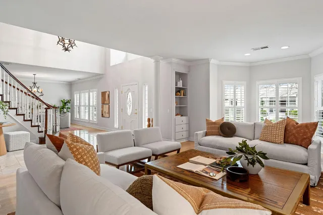 $1,795,000 | 5 Latham Lane, Sacramento, CA 95864