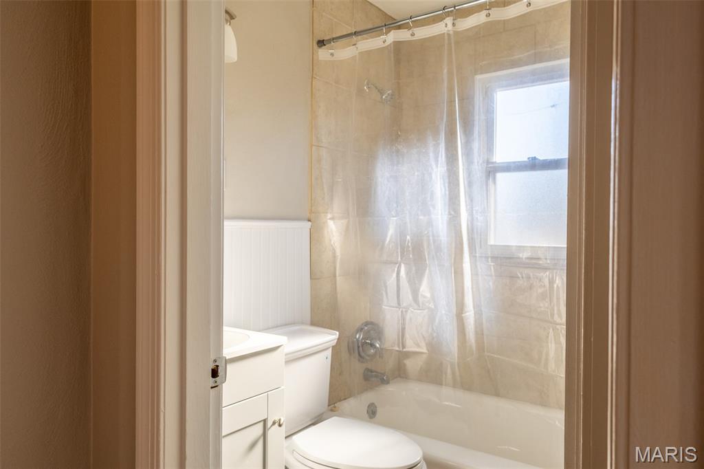 8570 North Avenue St. John, MO 63114 - Photo 26 of 46