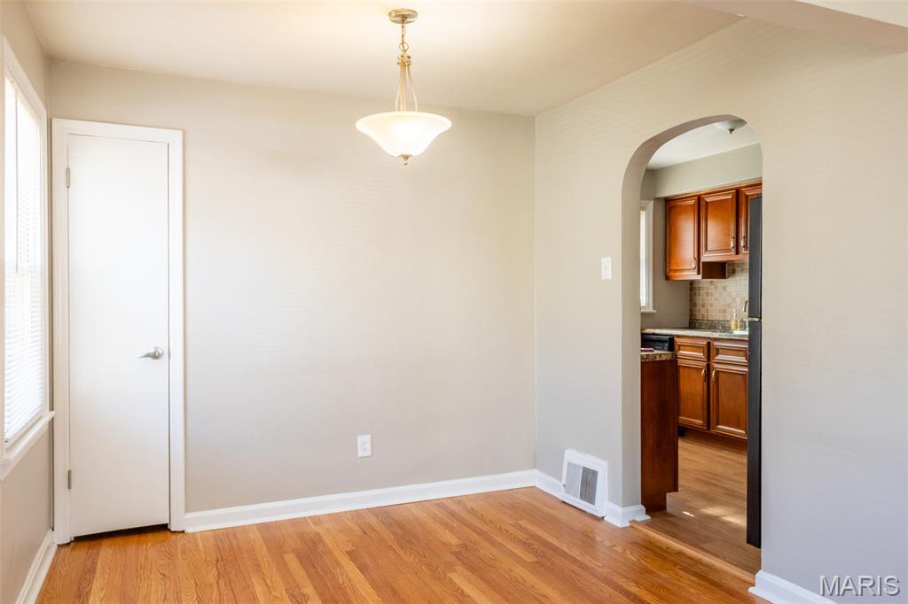 8570 North Avenue St. John, MO 63114 - Photo 7 of 46