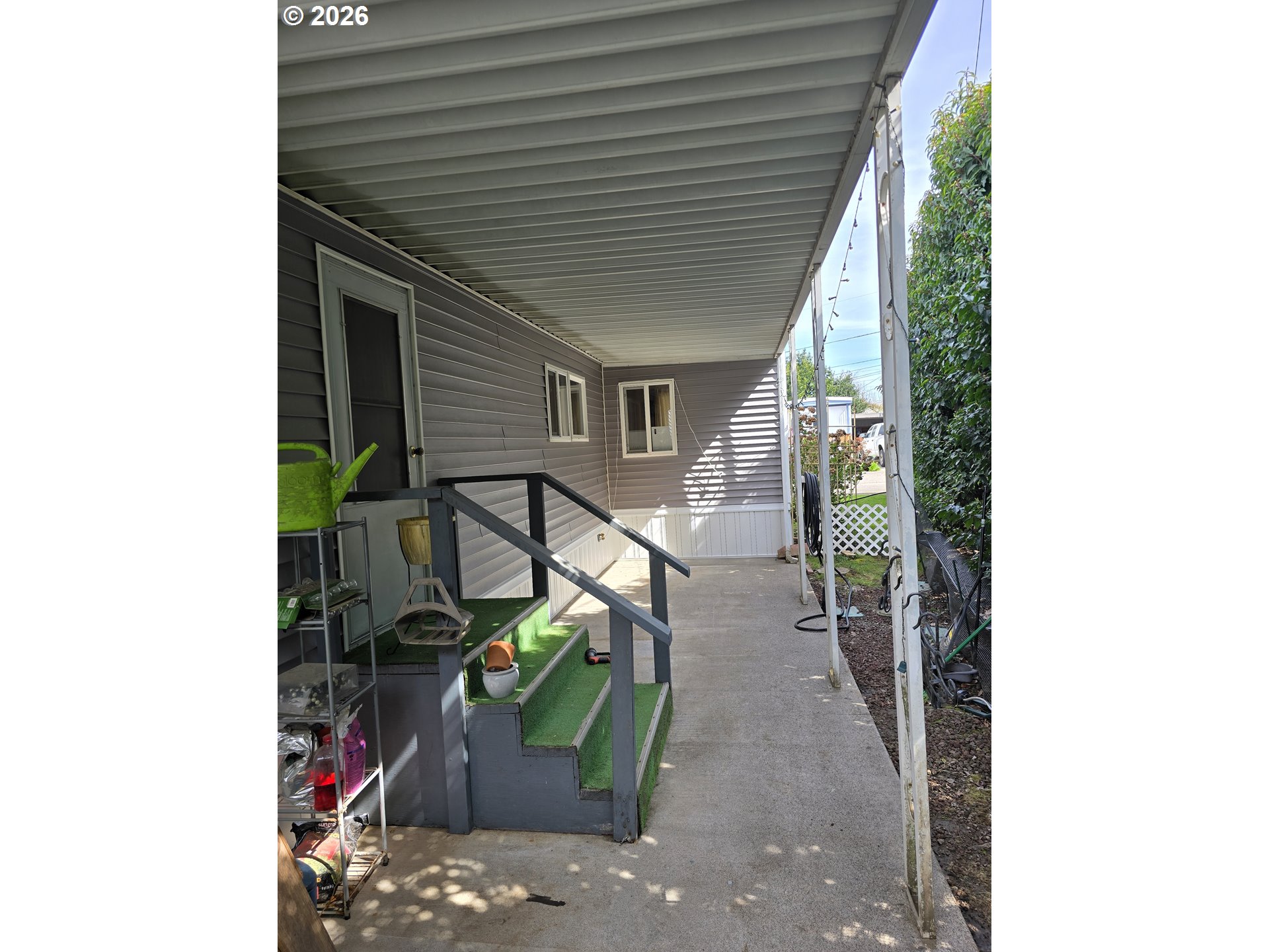 501 Division Avenue, Unit 28 Eugene, OR 97404 - Photo 3 of 17 a view of entryway