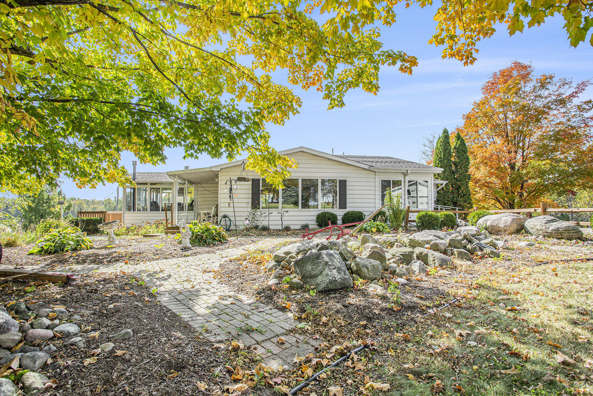 6097 Otto Road Charlotte, MI 48813 - Photo 3 of 89 002_8l9a8928_0