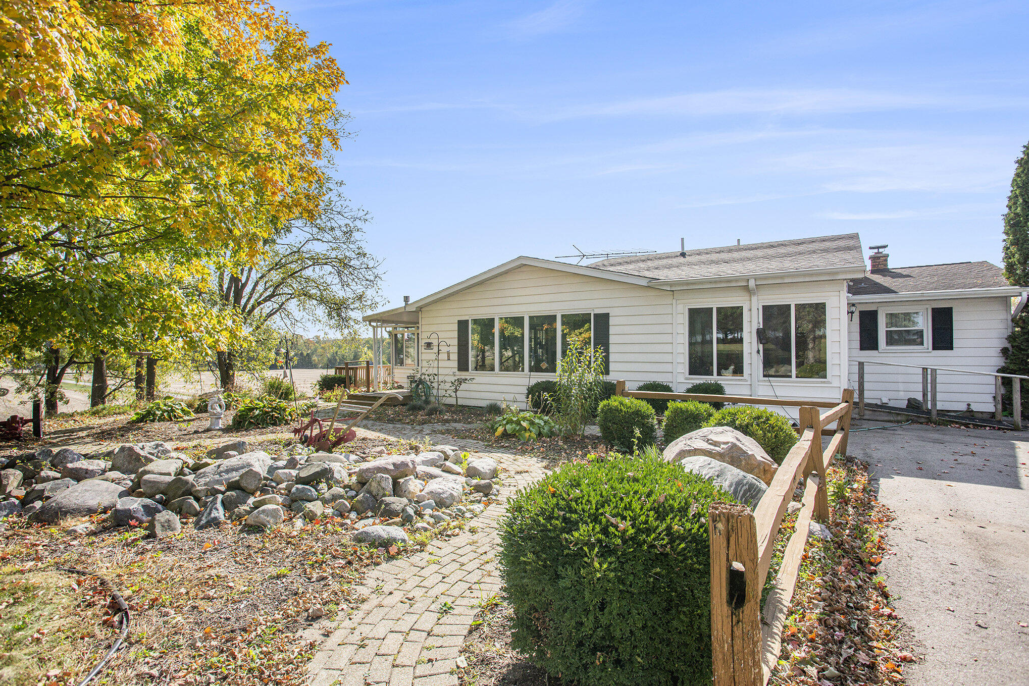 6097 Otto Road Charlotte, MI 48813 - Photo 4 of 89 003_8l9a8925