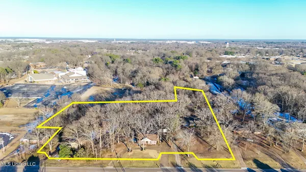 $400,000 | 6710 Cockrum Road, Olive Branch, MS 38654