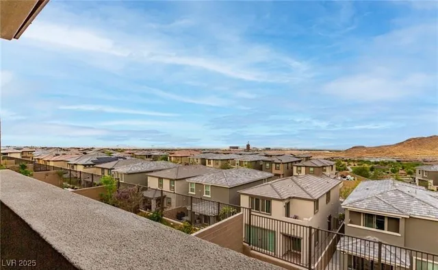 $2,750 | 12556 Skylight View Street, Las Vegas, NV 89138