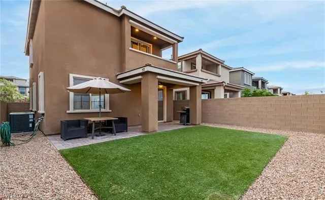 $2,750 | 12556 Skylight View Street, Las Vegas, NV 89138