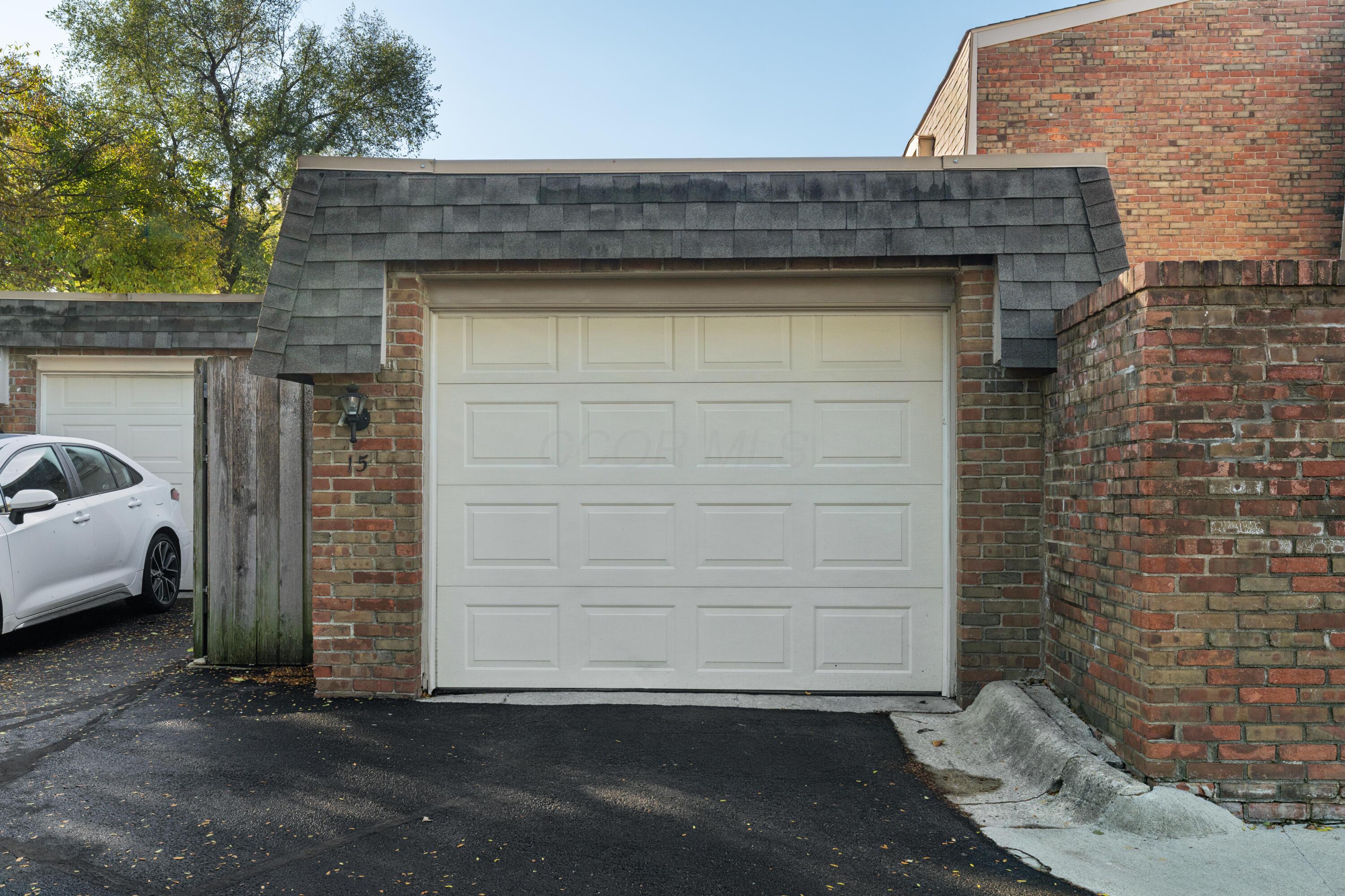 3600 Reed Road, Unit 15 Columbus, OH 43220 - Photo 34 of 41 1 Car Garage