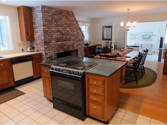 821 Kearsarge Mountain Road Warner, NH 03278 - Photo 5 of 25 Gallery Image 5
