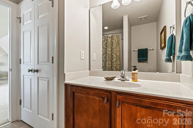 $750,000 | 2576 Shanklin Lane South, Denver, NC 28037