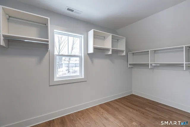 $1,375,000 | 195 Willow Creek Estates Drive, Southbury, CT 06488