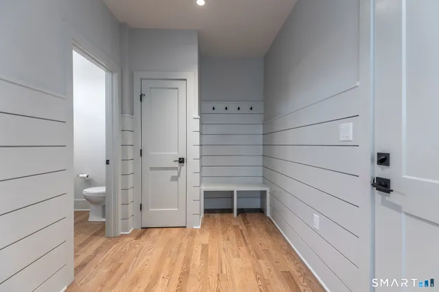 $1,375,000 | 195 Willow Creek Estates Drive, Southbury, CT 06488