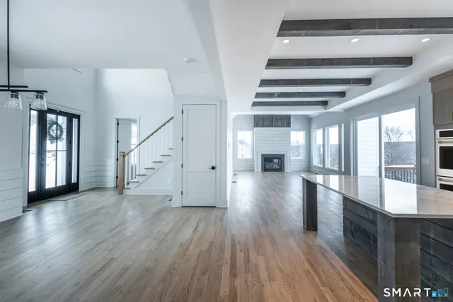 $1,375,000 | 195 Willow Creek Estates Drive, Southbury, CT 06488