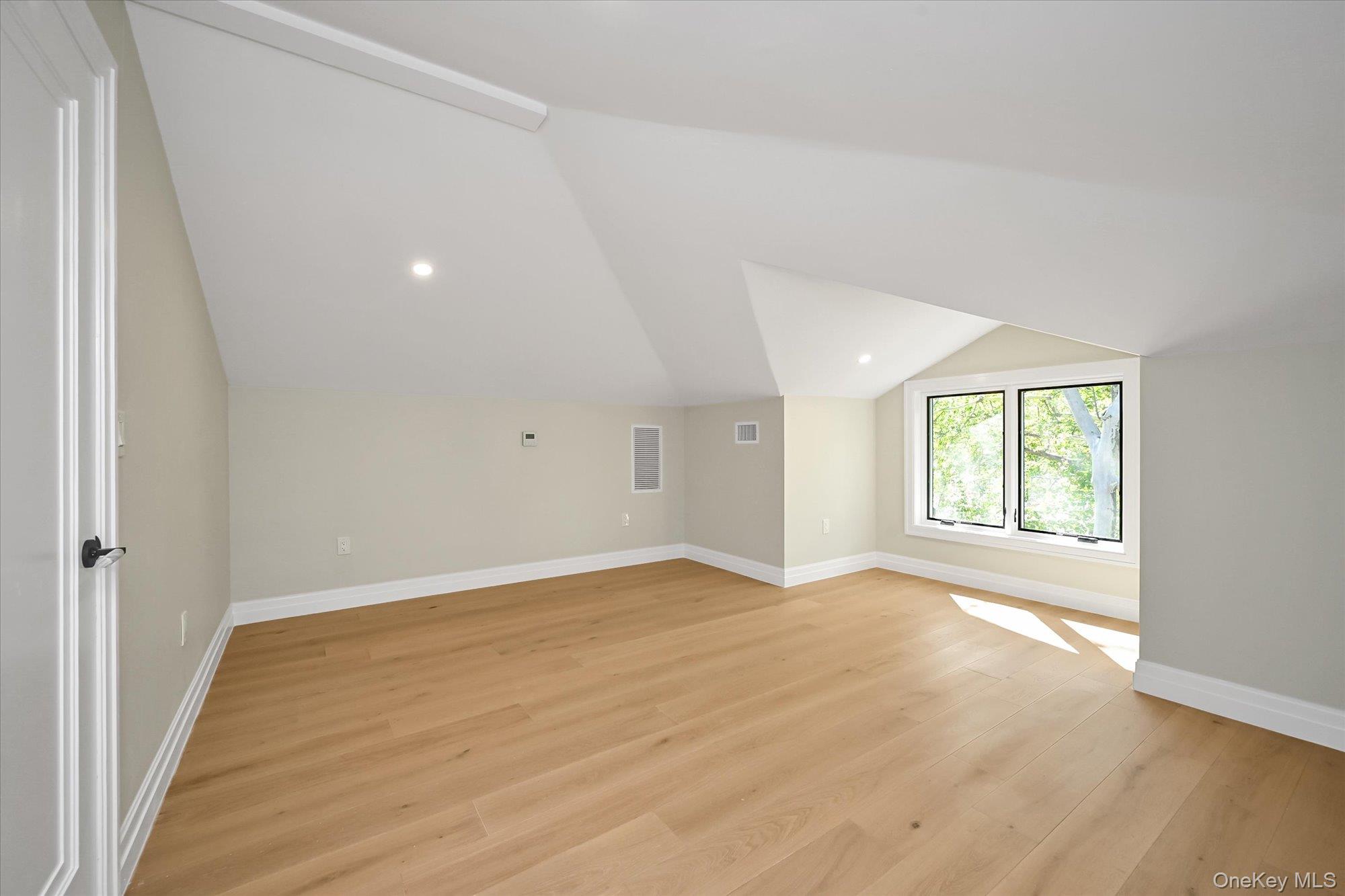 176-12 Kildare Road Queens, NY 11432 - Photo 27 of 36