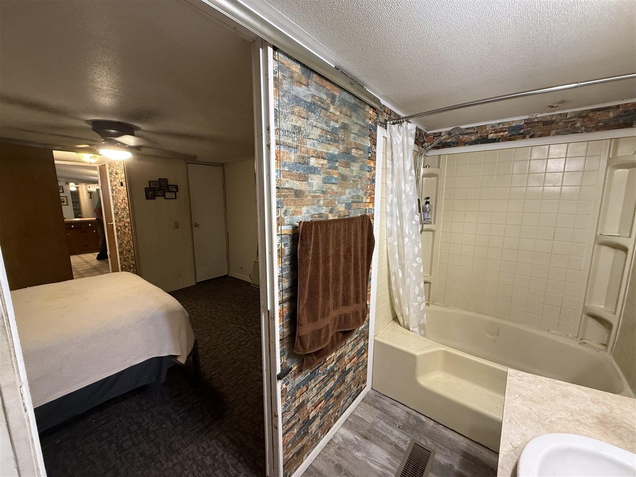 22104 Kendaville Road Pierson, MI 49339 - Photo 20 of 47 Gallery Image 20