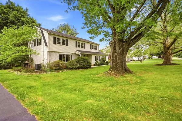 $550,000 | 2065 Pleasant Drive, Bethlehem, PA 18015