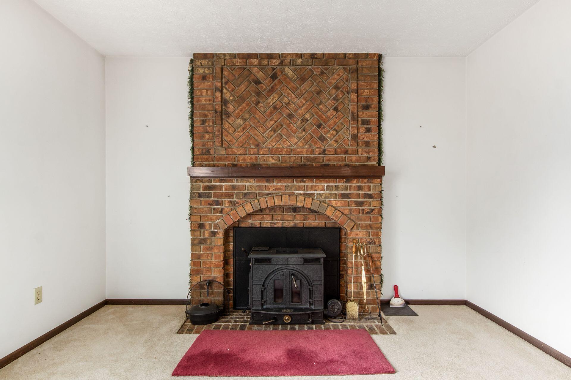 270 West Orange Road Delaware, OH 43015 - Photo 13 of 34 017_df112eb_M 270 W Orange025