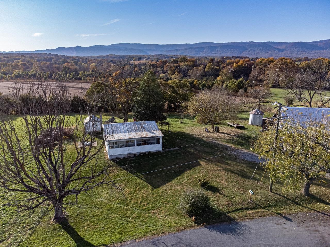 3672 Homestead Road Elkton, VA 22827 - Photo 10 of 12 Gallery Image 10