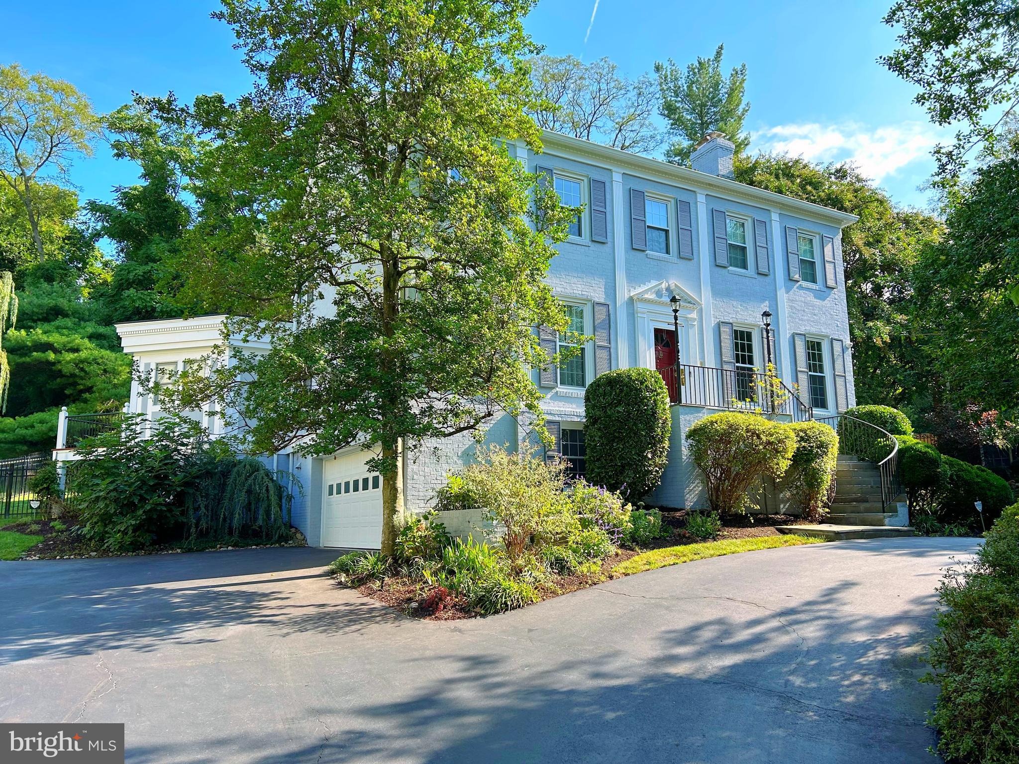 1313 Merrie Ridge Road McLean, VA 22101 - Photo 2 of 72 Gallery Image 2