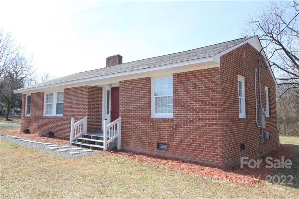 327 Tryon School Road Bessemer City, NC 28016 - Photo 34 of 35 Gallery Image 34