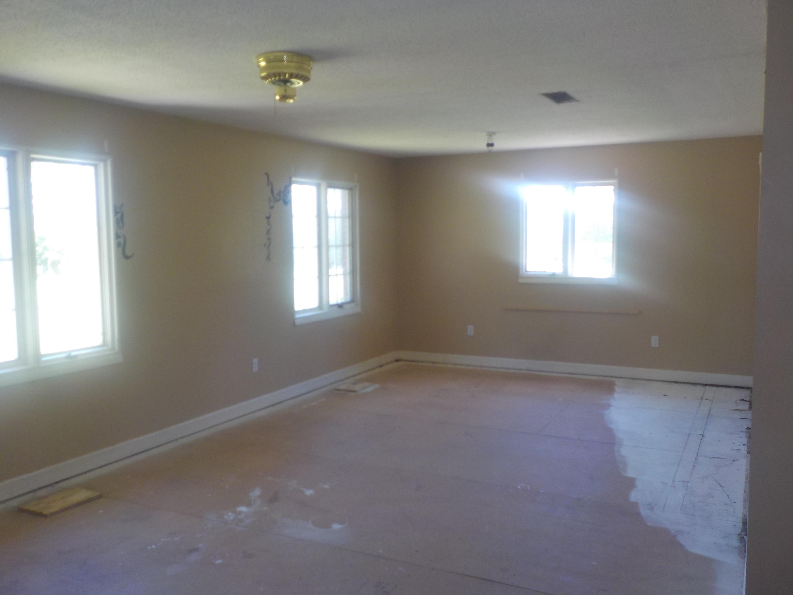 2028 Poe Road Soddy Daisy, TN 37379 - Photo 2 of 19 DSCN3699