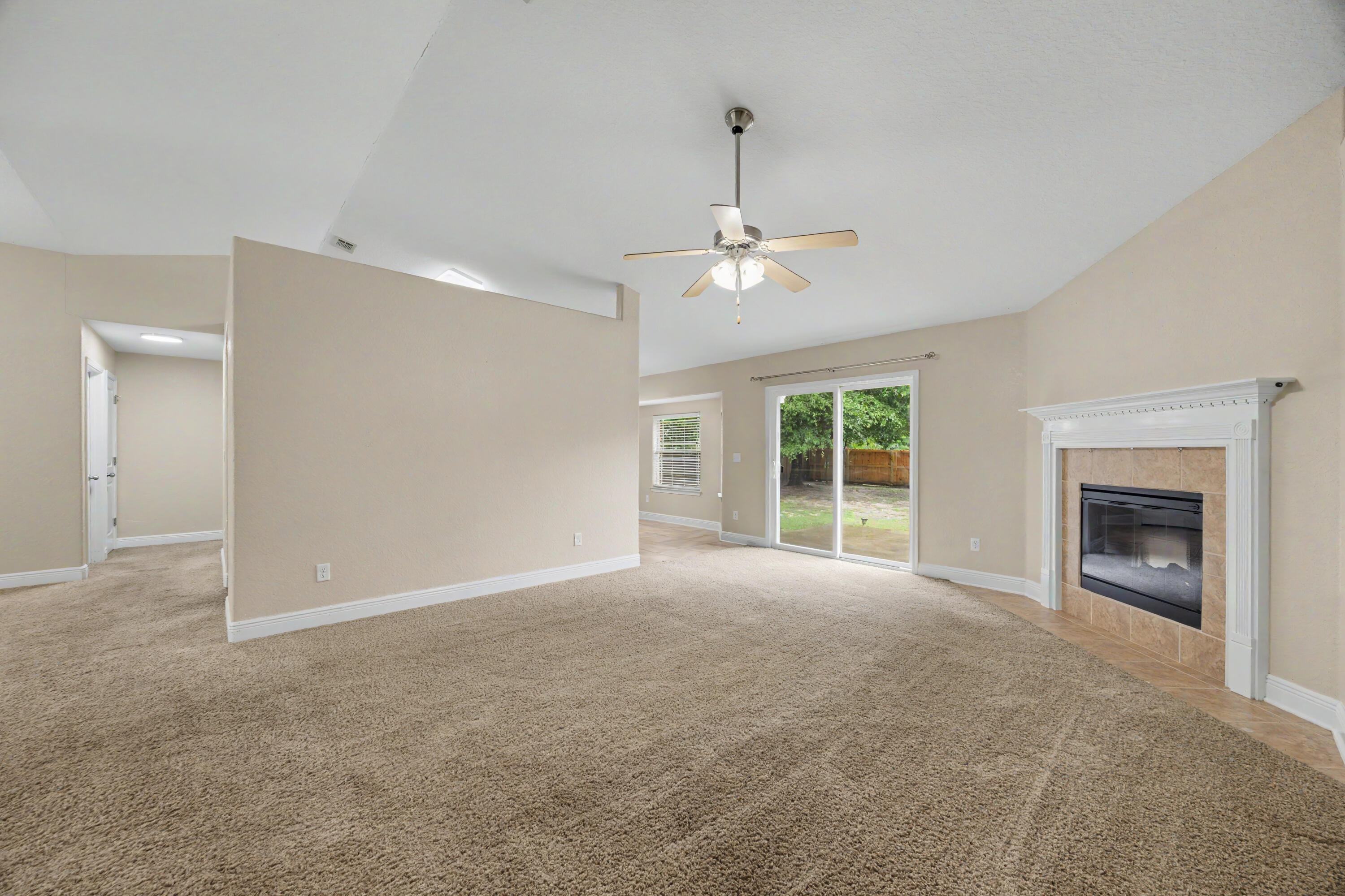 6100 Dragonfly Way Crestview, FL 32536 - Photo 10 of 51 8-08