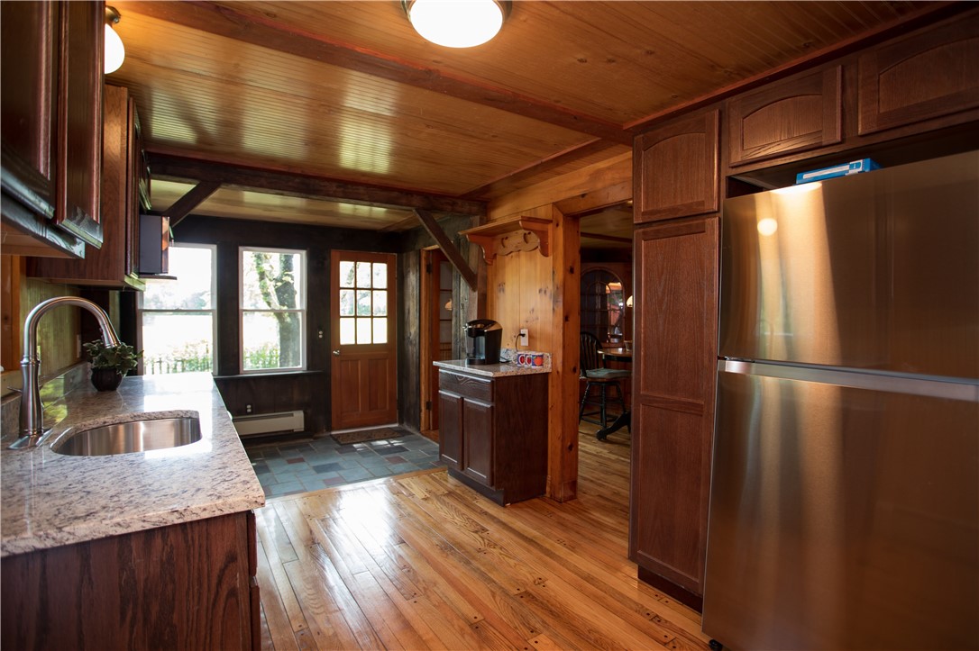 90 Skunk Hill Road Hopkinton, RI 02832 - Photo 17 of 35